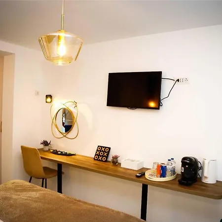 Appartement Micul Cosmopolit à Afumaţi Extérieur photo