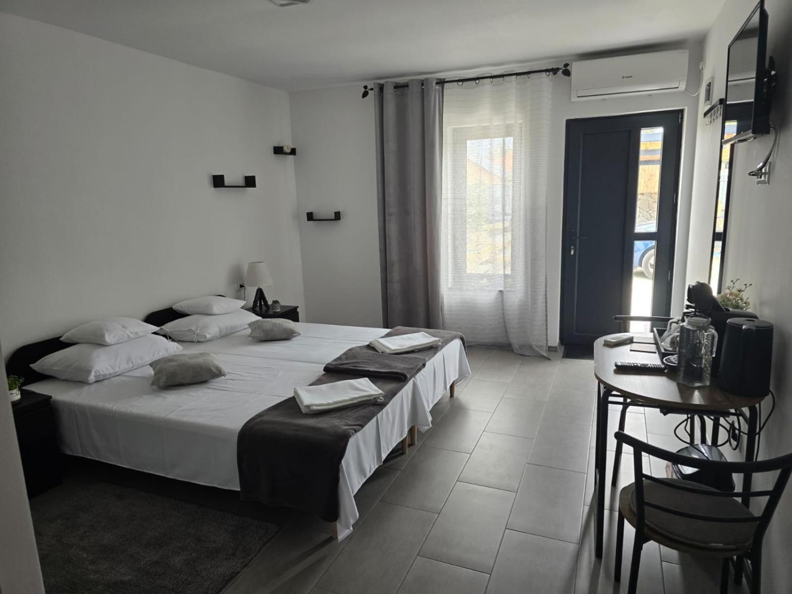 Micul Cosmopolit Apartment Afumati